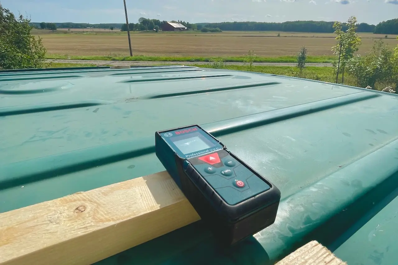 Bosch 100ft Laser Measure